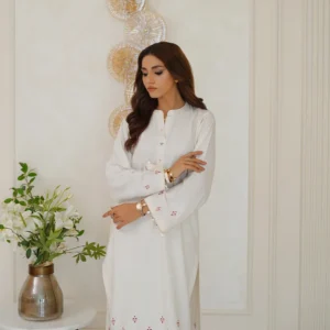 Ivory Allure - Image 2
