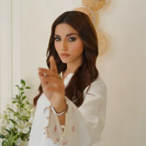 Ivory Allure - Image 3